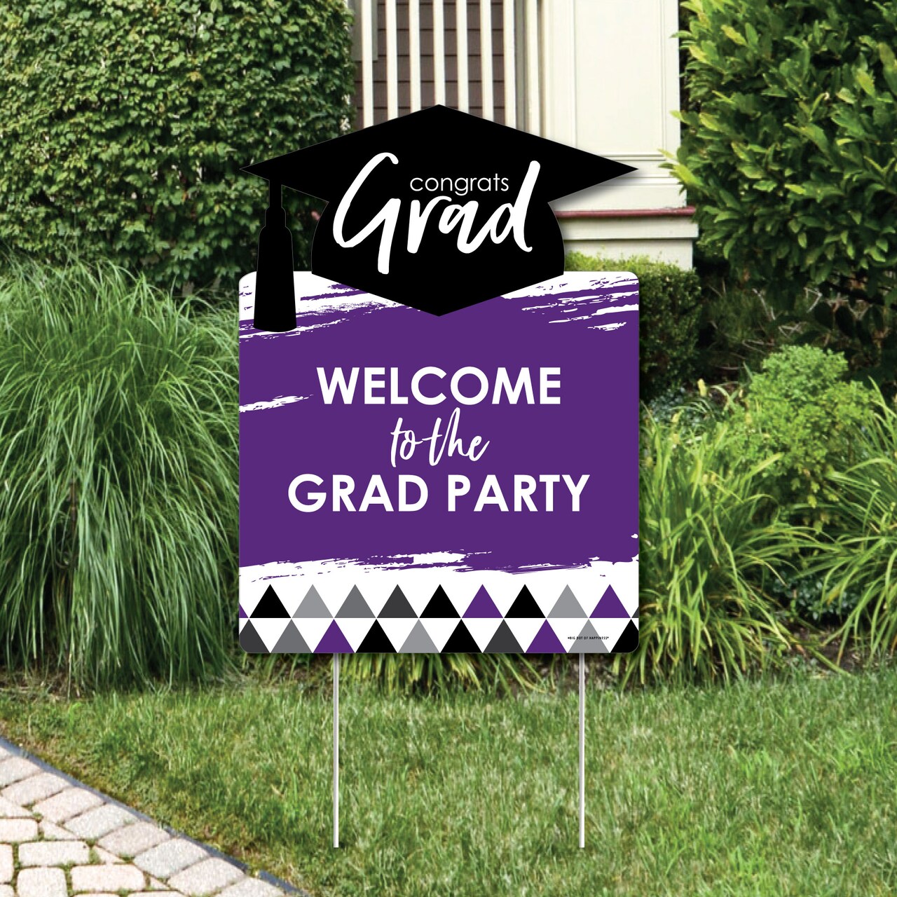 Big Dot of Happiness Purple Graduation Party Decorations - Grad Party Welcome Yard Sign